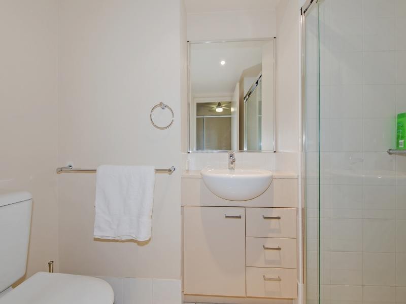 107 / 21 Patrick Lane Patrick Lane, Toowong QLD 4066