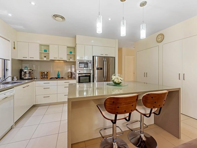 192/1 Halcyon Way, Hope Island QLD 4212