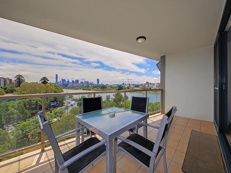 21 Patrick Lane Patrick Lane, Toowong QLD 4066