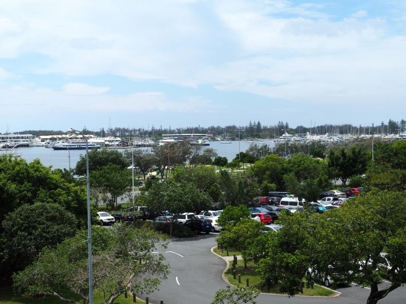 20/30 Marine Parade, Southport QLD 4215