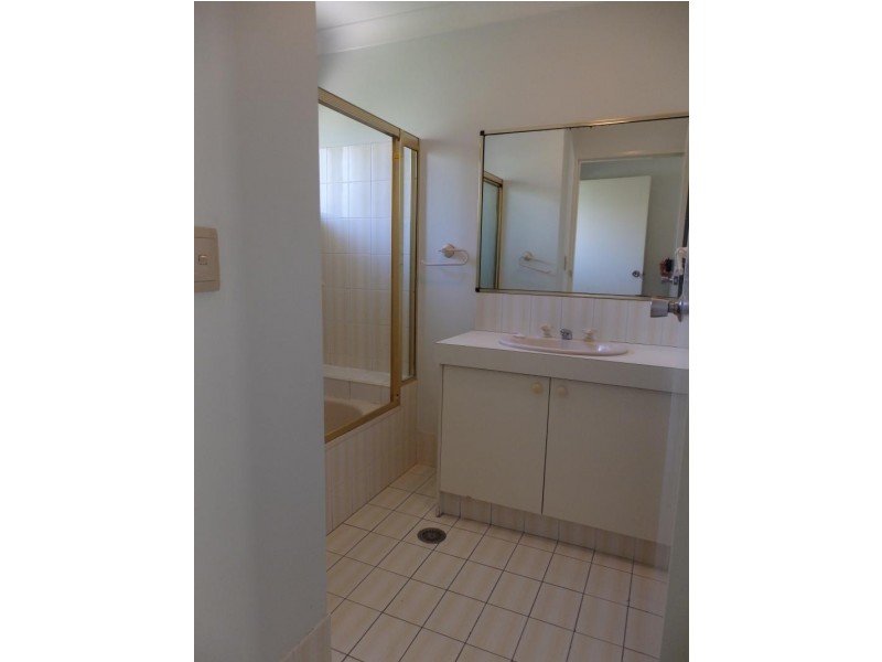 9/144 MARINE PARADE, Southport QLD 4215