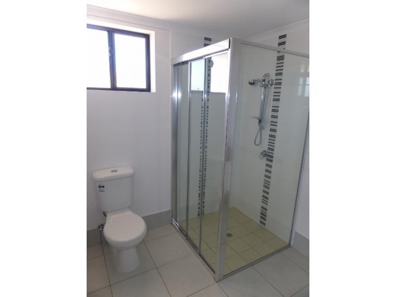 1 / 6-24 Henry Street, West End QLD 4810