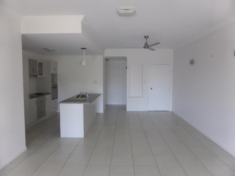 1 / 6-24 Henry Street, West End QLD 4810