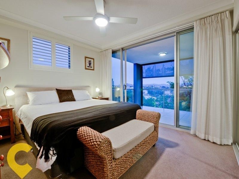 54/32 Agnes Street, Albion QLD 4010