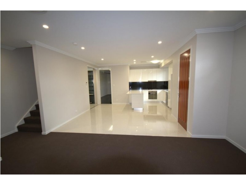 74 Grace Street, Wulkuraka QLD 4305