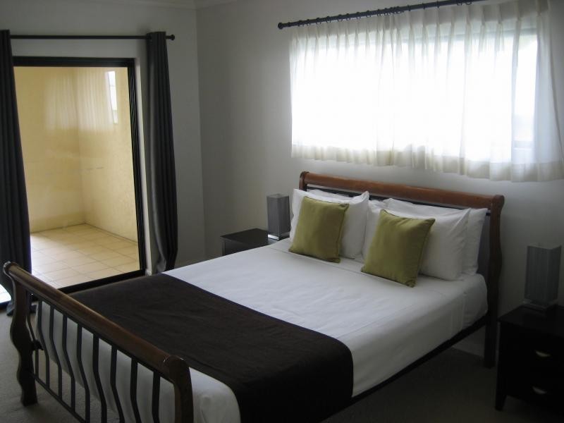 14 75 Spence St, Cairns QLD 4870