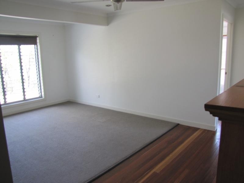 25 Esplanade, Point Vernon QLD 4655