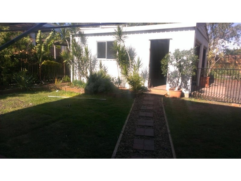 25 Esplanade, Point Vernon QLD 4655