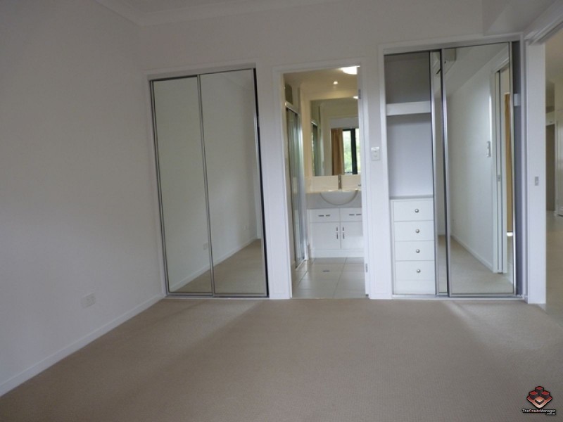 6-24 Henry Street, West End QLD 4810