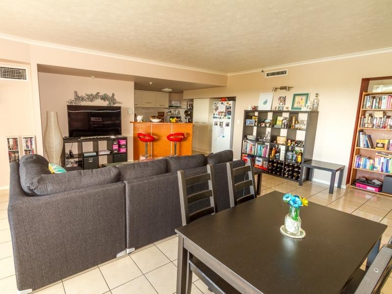 33/86-124 Ogden street, Townsville City QLD 4810