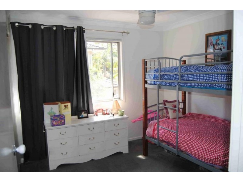 10 Mead Place, Calamvale QLD 4116