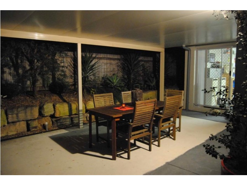 10 Mead Place, Calamvale QLD 4116