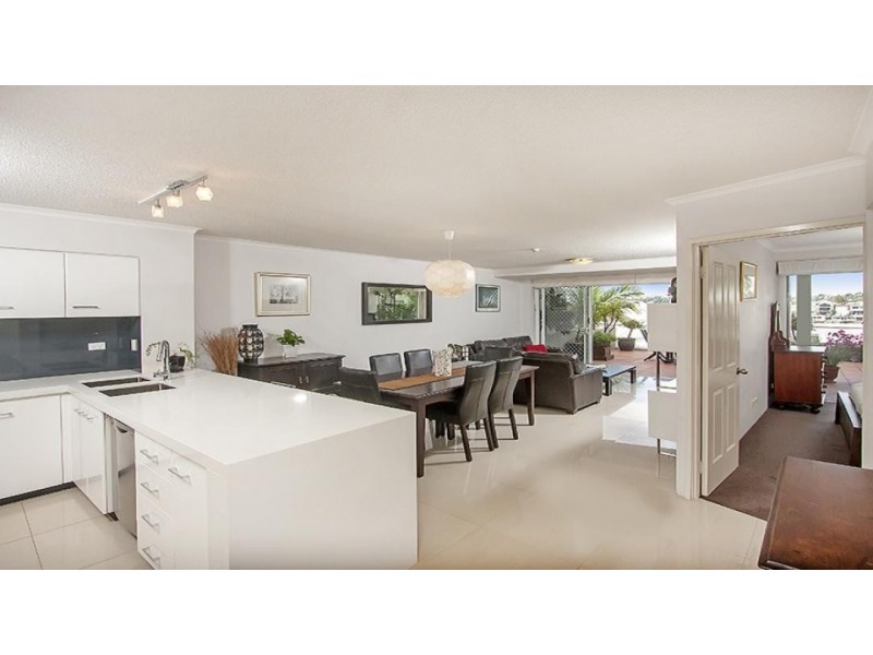 135 Macquarie Street, Teneriffe QLD 4005