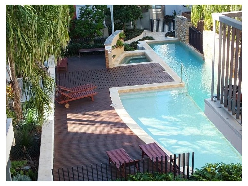 15 / 587 Gregory Terrace, Bowen Hills QLD 4006