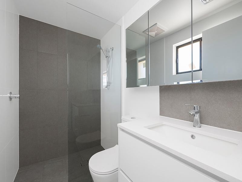 602/9 Le Geyt, Windsor QLD 4030