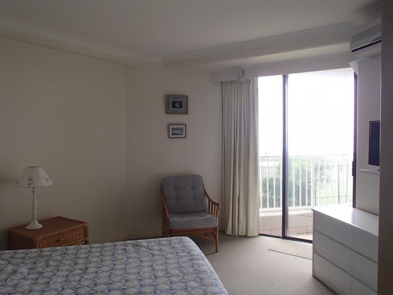 60 Old Burleigh Road, Surfers Paradise QLD 4217