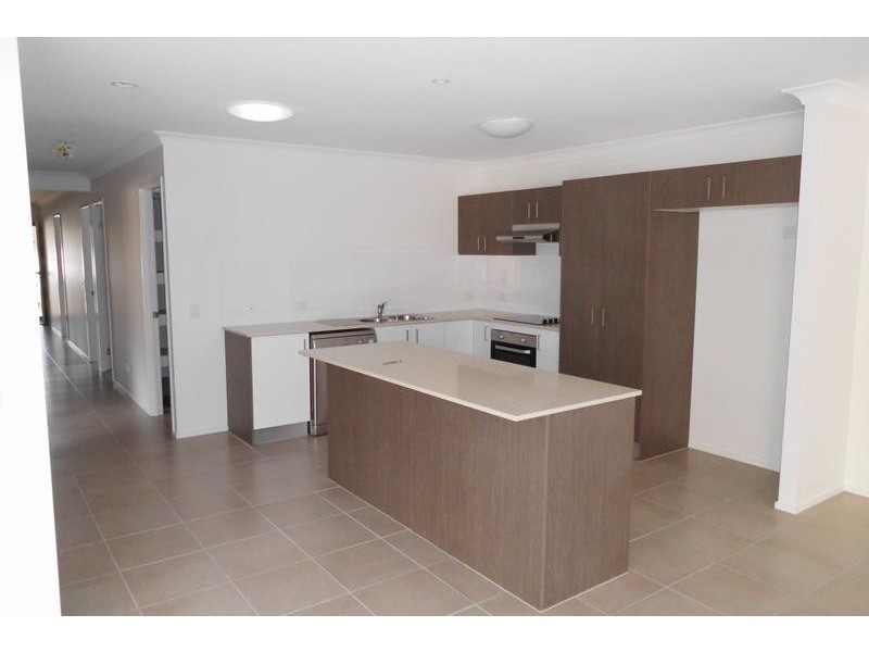 169 / 230 Pulgul St, Urangan QLD 4655