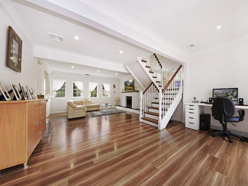 40 Britannia Rd, Castle Hill NSW 2154