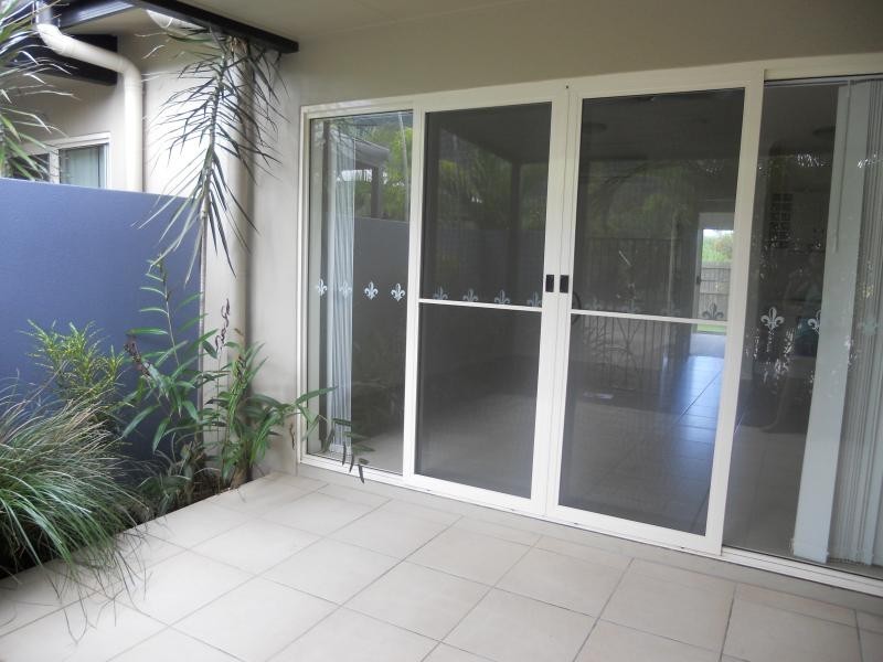 Unit 37 / 1-13 Ernest Street, Redlynch QLD 4870