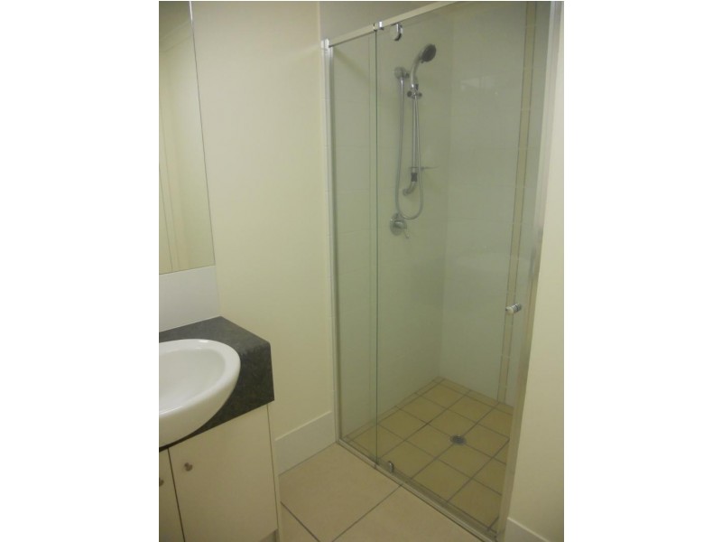 Unit 37 / 1-13 Ernest Street, Redlynch QLD 4870