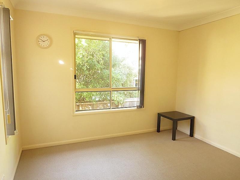 11 Oakmont Avenue, Oxley QLD 4075