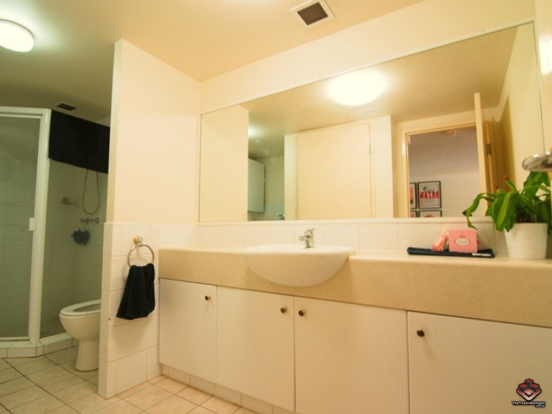 45 Deakin Street, Kangaroo Point QLD 4169