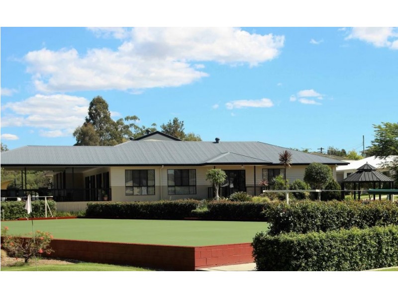 2E / 45 Sealy Street, Silkstone QLD 4304