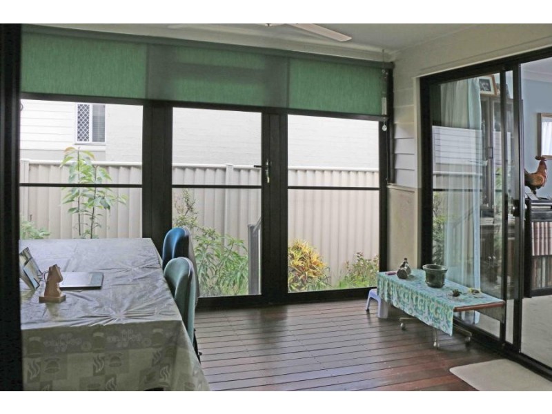 2F / 45 Sealy Street, Silkstone QLD 4304