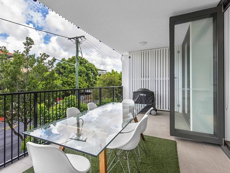 166 Sydney Street, New Farm QLD 4005