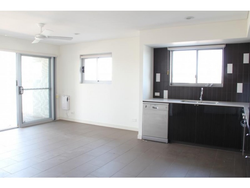 206/428 Hamilton Road, Chermside QLD 4032
