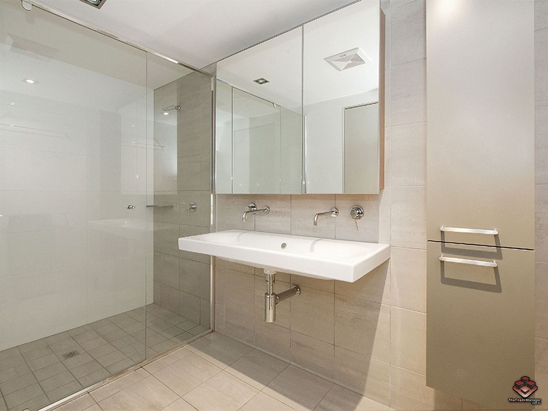 1505/6 Mariners Drive, Townsville City QLD 4810