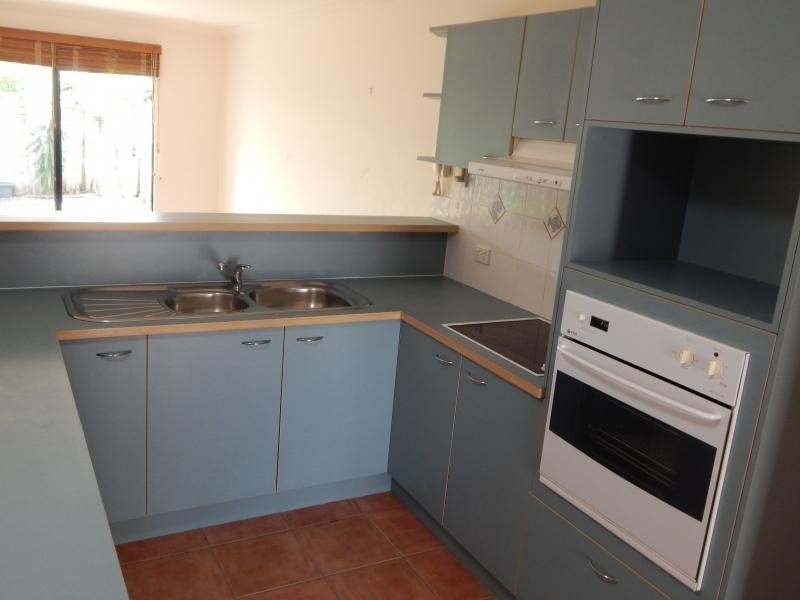 9A Browning Blvd, Battery Hill QLD 4551