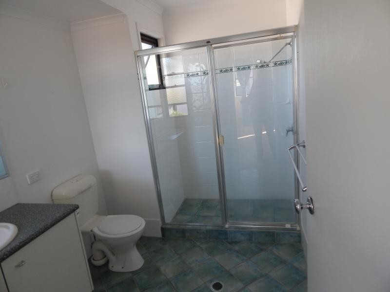 9A Browning Blvd, Battery Hill QLD 4551