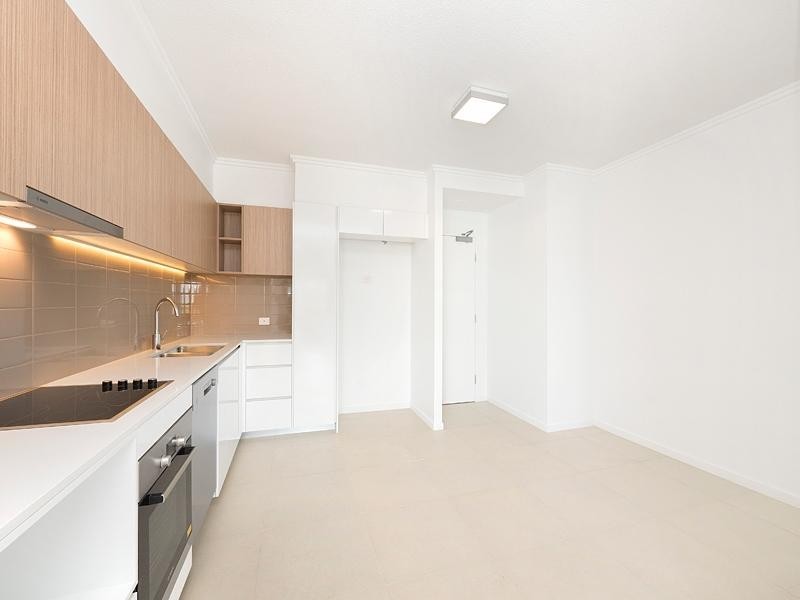 9 Le Geyt Street, Windsor QLD 4030