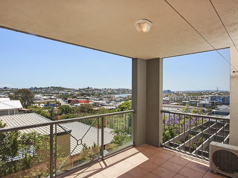 7 Boyd ST, Bowen Hills QLD 4006