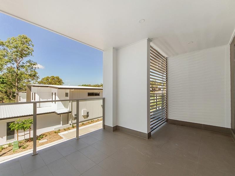 8 Russell Street, Everton Park QLD 4053