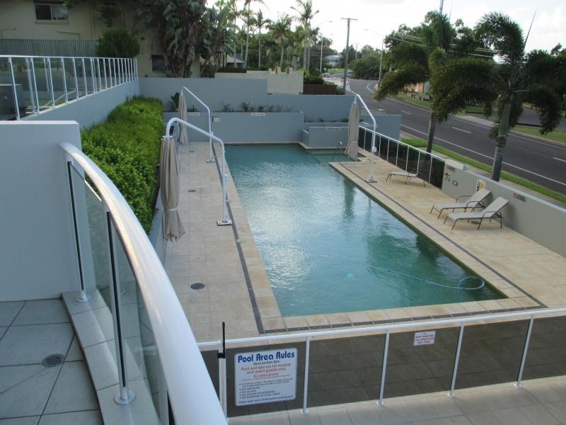 unit 104 / 241 Esplanade, Pialba QLD 4655