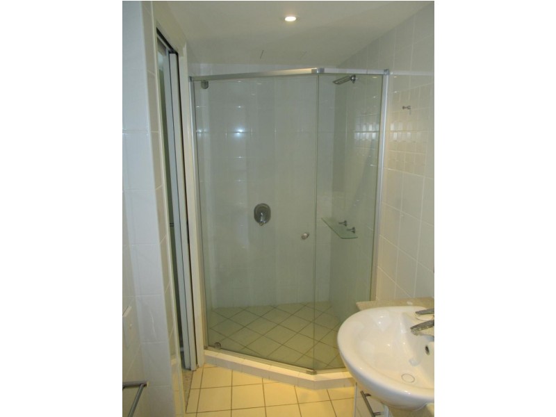 unit 104 / 241 Esplanade, Pialba QLD 4655