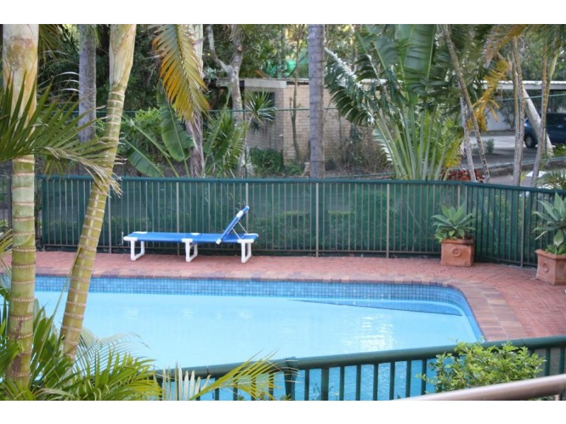 9/6 BAY VIEW STREET, Runaway Bay QLD 4216