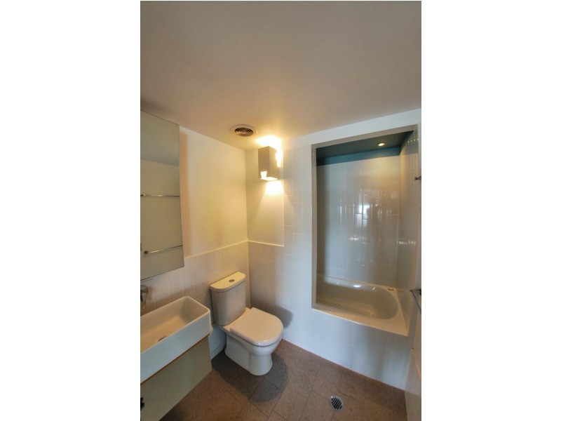 Unit 381/ 8 Skyring Terrace, Teneriffe QLD 4005