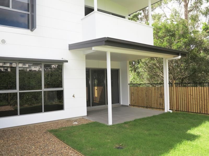 8 Russell Street, Everton Park QLD 4053