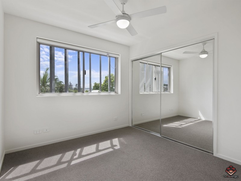 16/1049 Wynnum Road, Cannon Hill QLD 4170