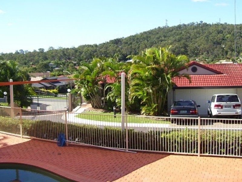 6 Buddy Holly Close, Parkwood QLD 4214