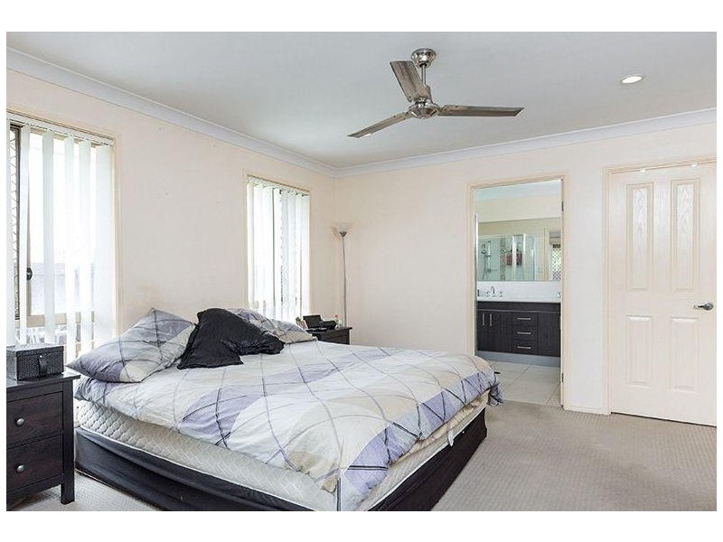 17 Daniella Drive, Marsden QLD 4132
