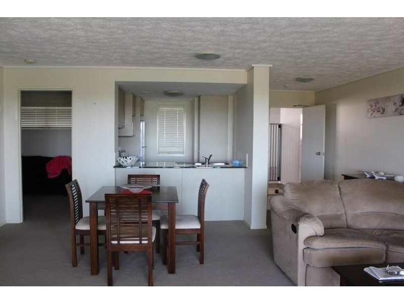 U45 / 4 Grand Parade, Parrearra QLD 4575