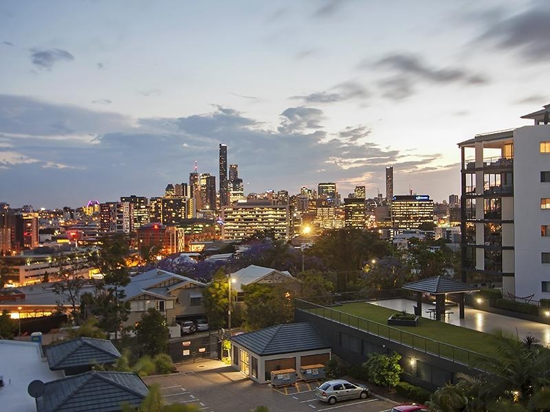 7 Boyd ST, Bowen Hills QLD 4006