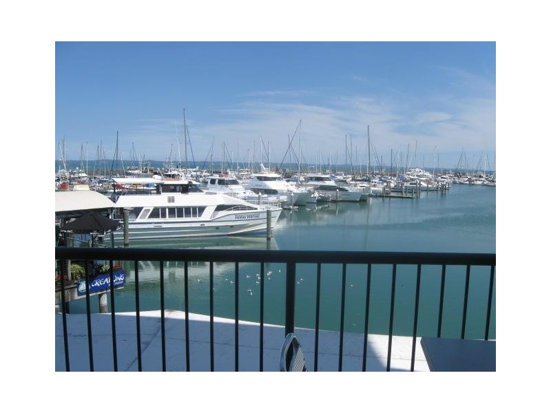 Urangan QLD 4655