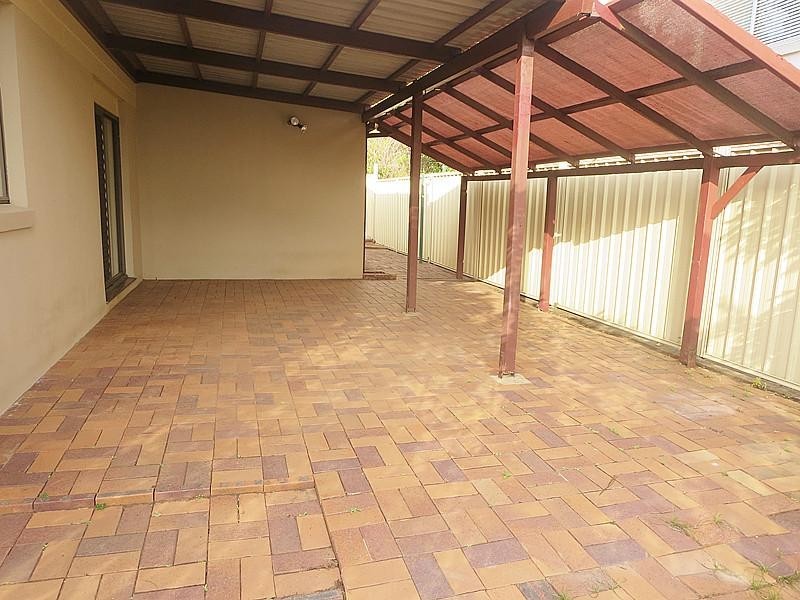 18 Jales St, Sunnybank Hills QLD 4109