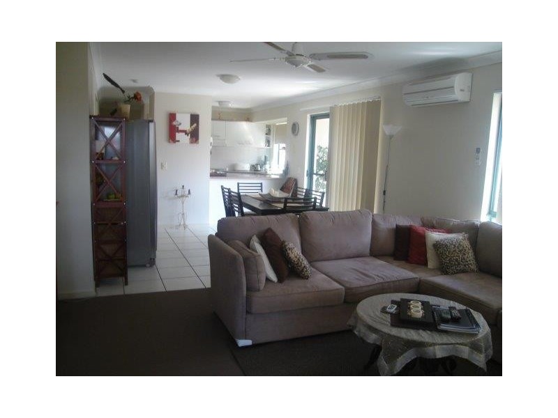 6 Buddy Holly Close, Parkwood QLD 4214