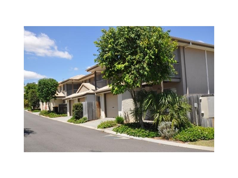 130 Jutland Street, Oxley QLD 4075